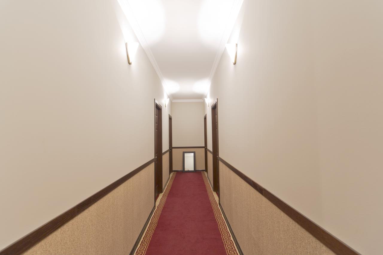 Orange Hotel Гонио Екстериор снимка